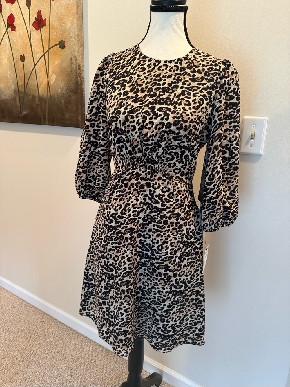 Vince Camuto Beige & Black Leopard Print Midi Dress